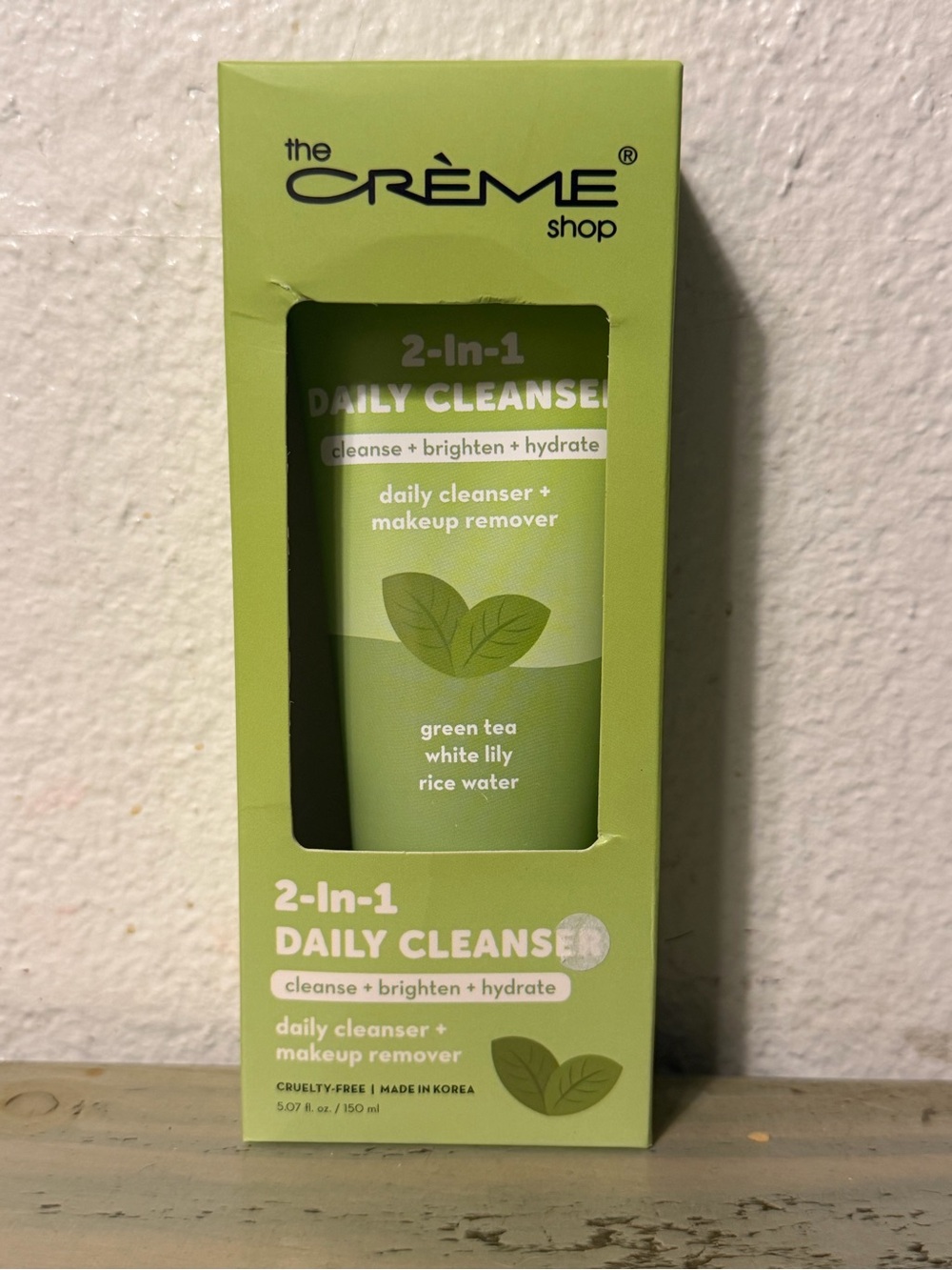The Crème Shop 2-in-1 Daily Cleanser – Green Tea (Green)